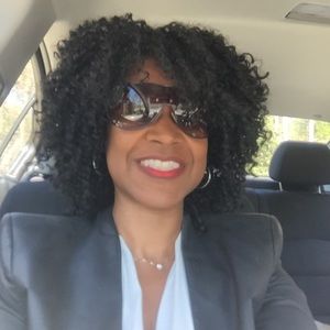 Meet your Posher, Gina